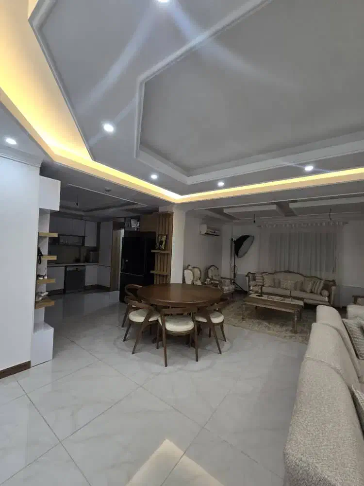 آپارتمان۱۳۵متری ۳خواب خ تهران|اجارهٔ آپارتمان|قائم‌شهر, |دیوار