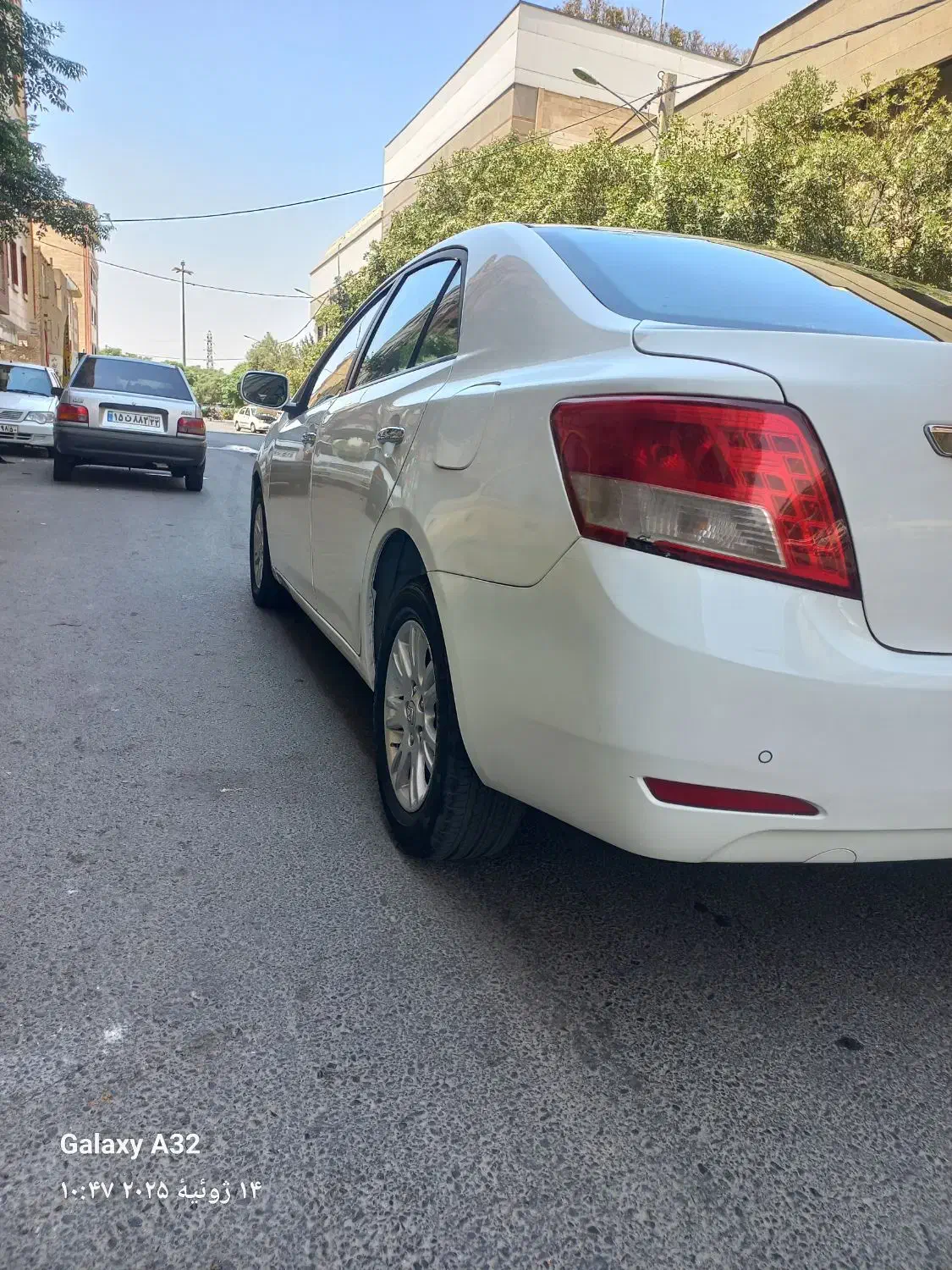 آریو مدل۹۷ دنده ایی|خودرو سواری و وانت|تهران, شهرک شریعتی|دیوار