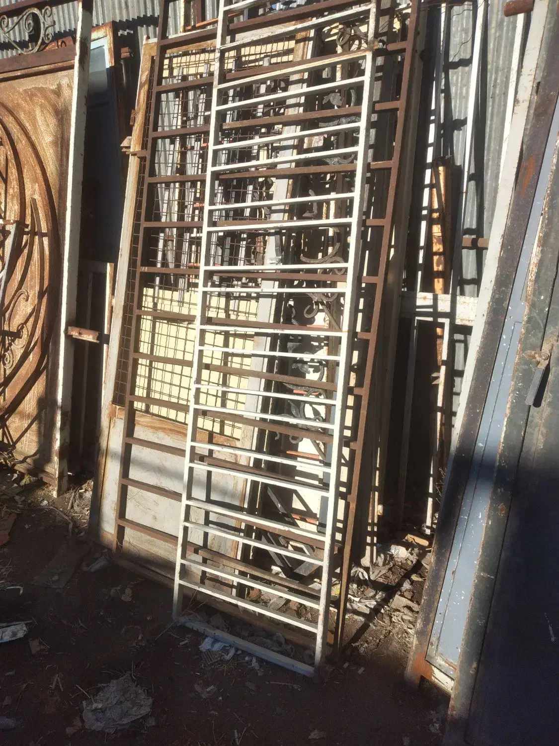 خریداراهن ضایعات الومنیوم و...|عمده‌فروشی|کرج, محمد آباد|دیوار