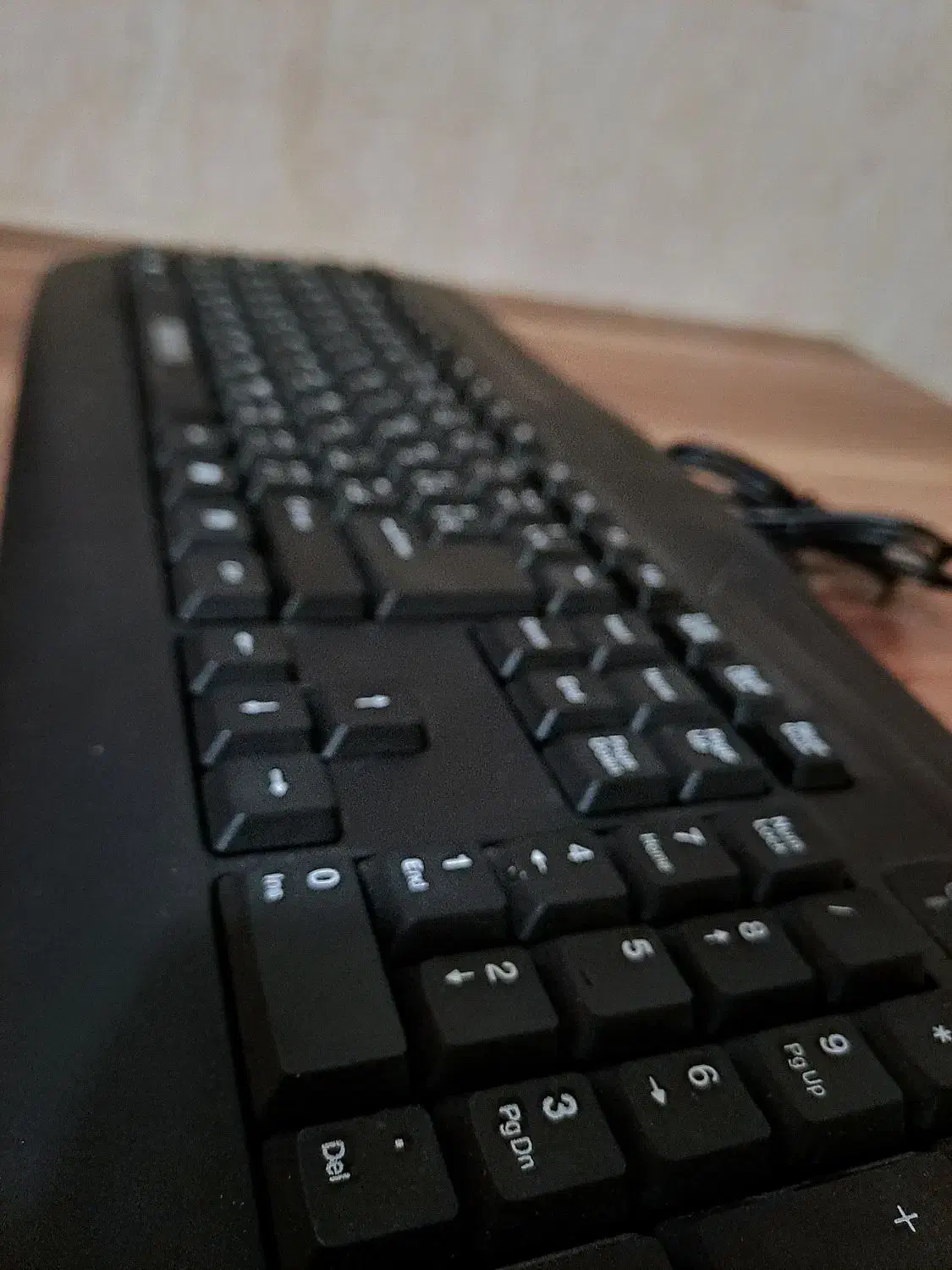 کیبورد نو|قطعات و لوازم جانبی رایانه|نهاوند, |دیوار