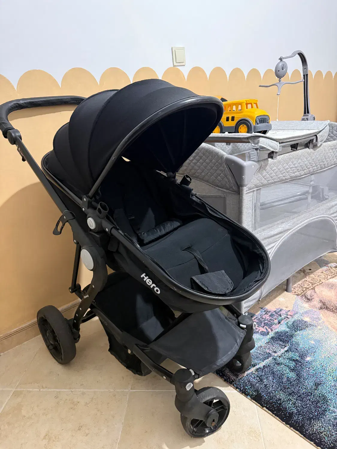 تخت کودک و کالسکه|تخت و صندلی بچه|نوشهر, |دیوار