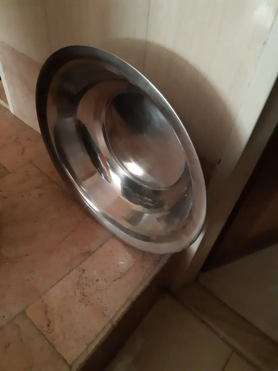 لگن برای شستشو و حمل مواد غذایی وغیره|ظروف پخت‌وپز|اصفهان, بهارانچی|دیوار