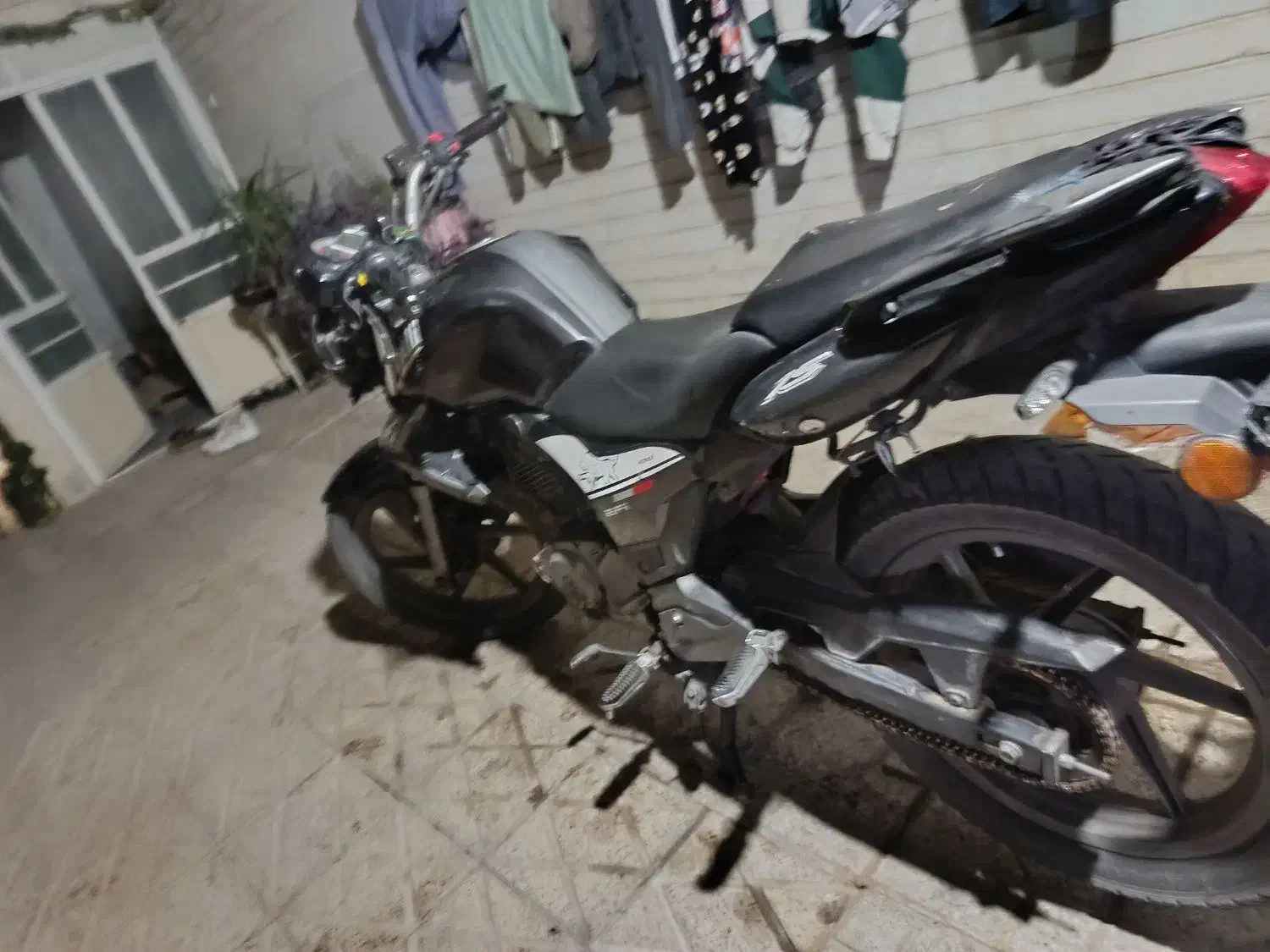 متور بنلی 150TNT مدل 98 مشکی|موتورسیکلت|اسلام‌شهر, مظفریه|دیوار