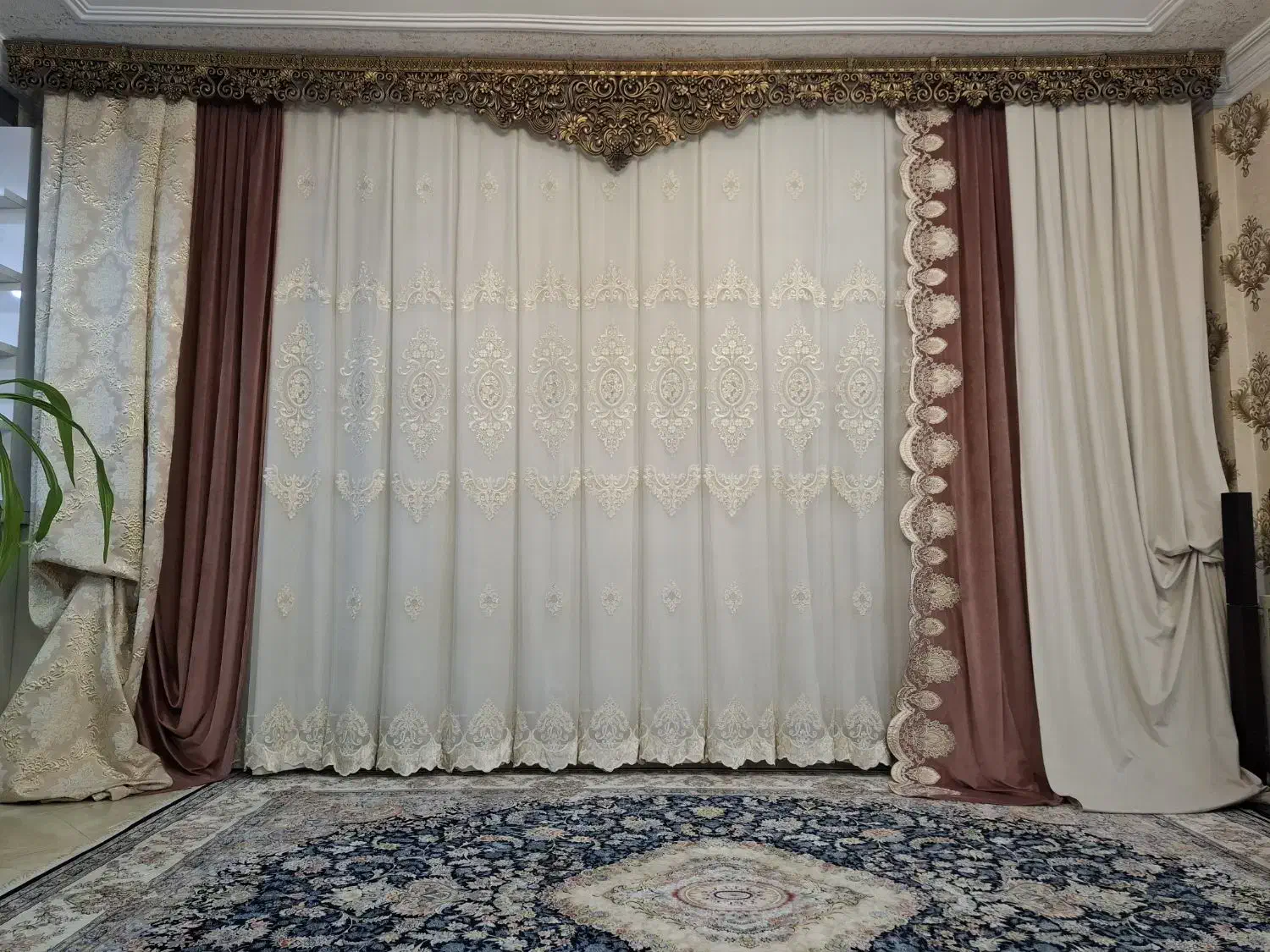 پرده پذیرایی  با والان و  تاج...پرده خالی 4500 ت|پرده، رانر، رومیزی|تهران, مشیریه|دیوار