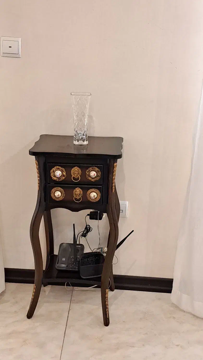 ساعت دیواری ومیز تلفن|ساعت دیواری و تزئینی|کرج, گلشهر|دیوار