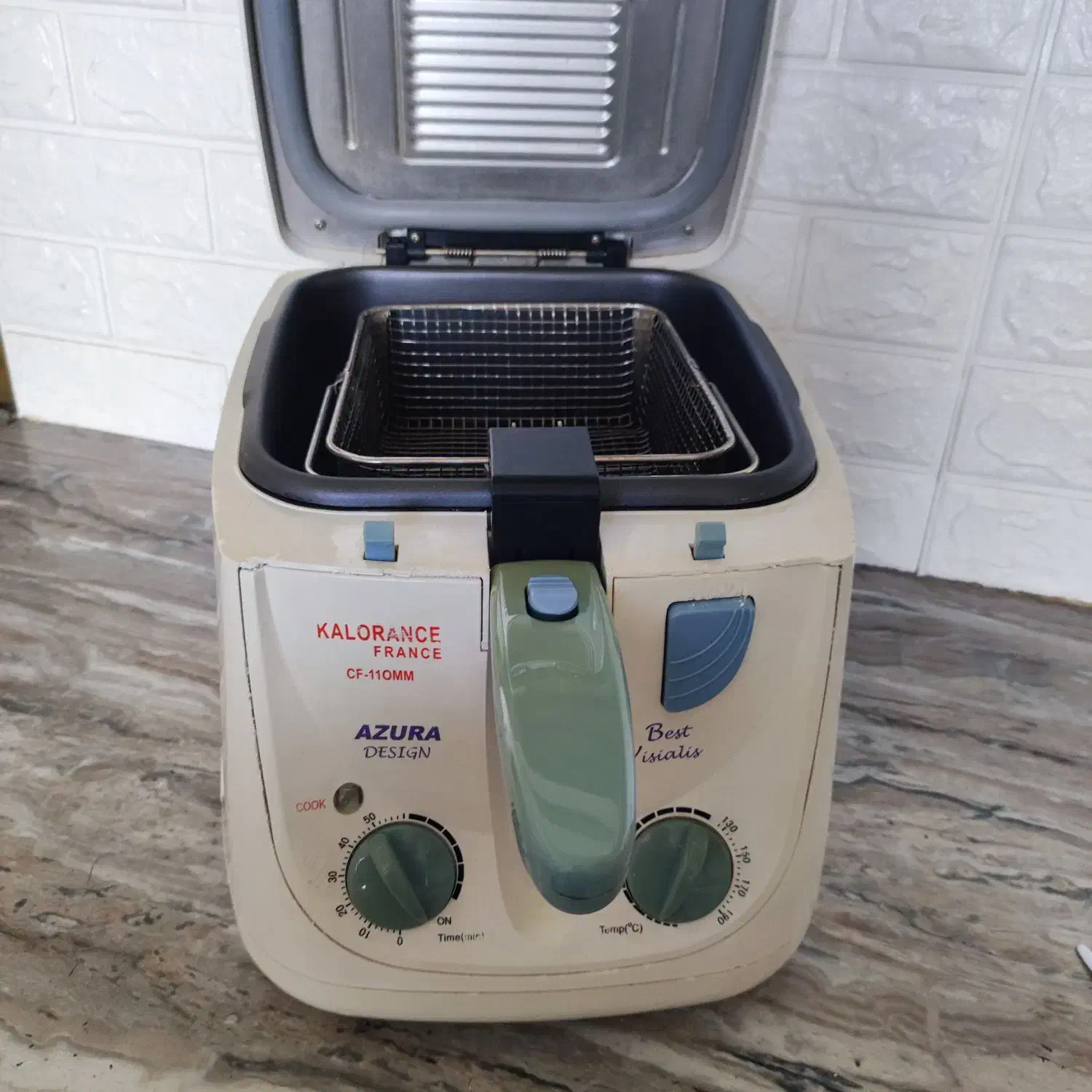 سرخ کن|سایر لوازم برقی|اندیشه, پرنیان|دیوار