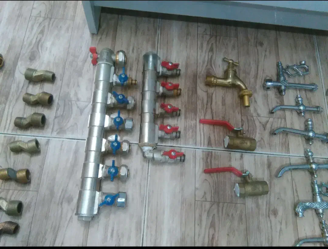 شیرآلات برنجی کلکتورفلکه|مصالح و تجهیزات ساختمان|مشهد, نیزه|دیوار