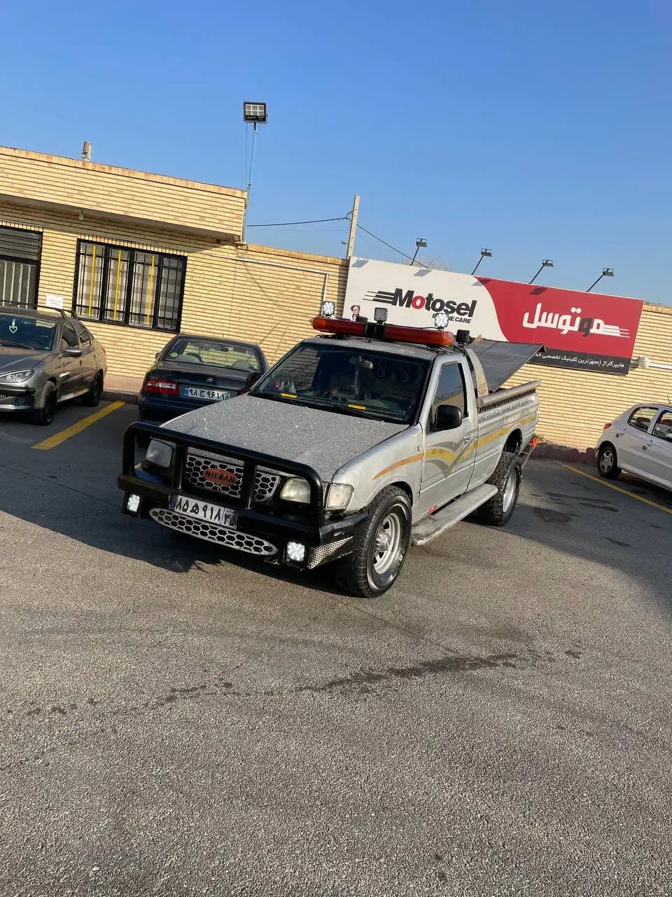 نیسان یدکش خودروبر  دوگانه کارخانه با سرویس|خودرو سواری و وانت|تبریز, |دیوار