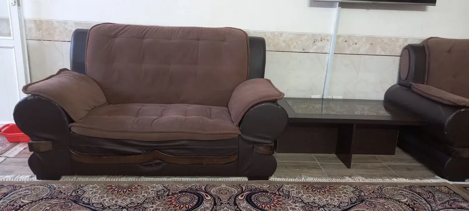 مبل ۷نفره راحتی|مبلمان خانگی و میز عسلی|کوهپایه, |دیوار