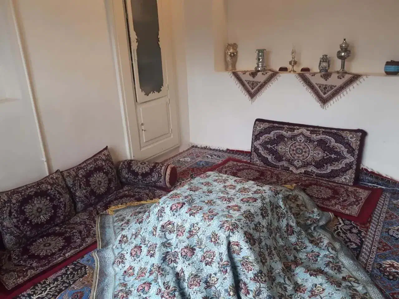 خانه باغ مسکونی زیبا در شهر تیران، روستای ورپشت|فروش خانه و ویلا|تیران, |دیوار