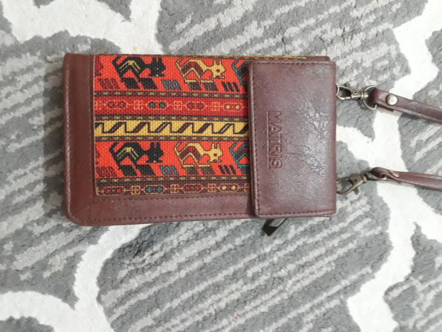 کفش و کیف طرح سنتی در حد نو|کیف، کفش، کمربند|هشتگرد, فاز ۷ مهستان|دیوار