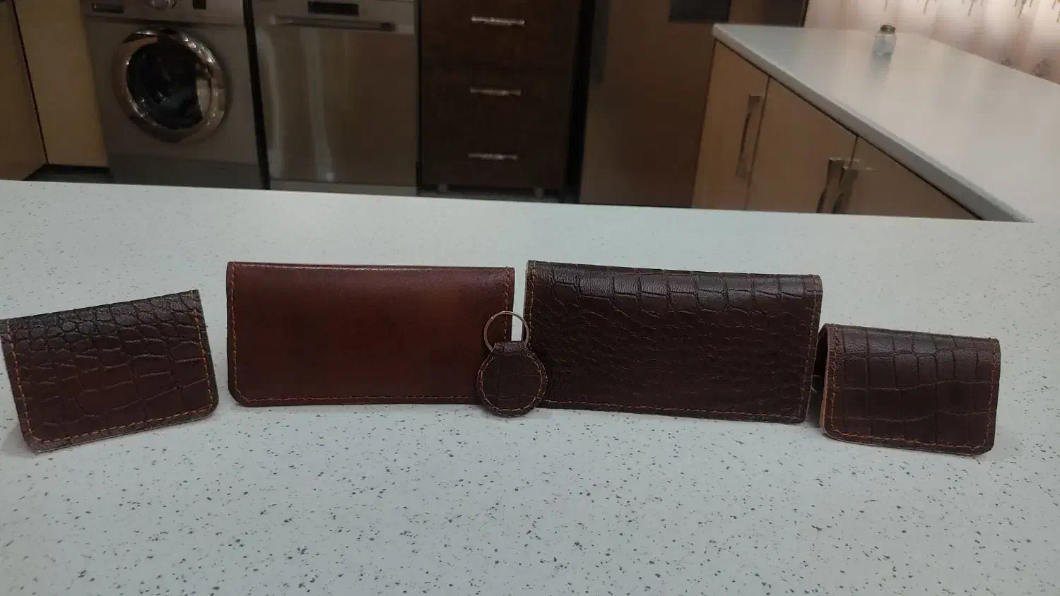 کیف چرم دست دوز|کیف، کفش، کمربند|پاکدشت, پاکدشت (مامازند)|دیوار