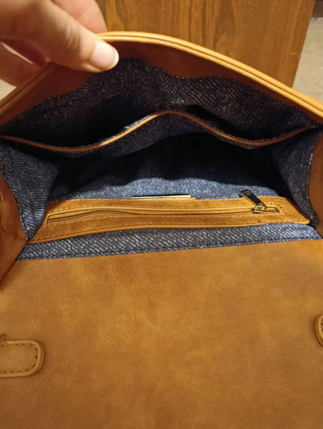 کیف دوشی دستی|کیف، کفش، کمربند|ساری, |دیوار