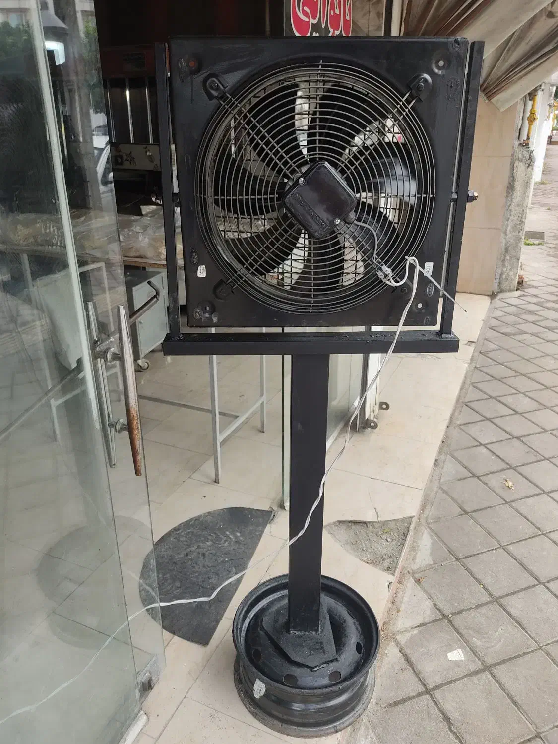 هواکش صنعتی پایه دار|پنکه و تصفیه‌کنندهٔ هوا|نوشهر, |دیوار