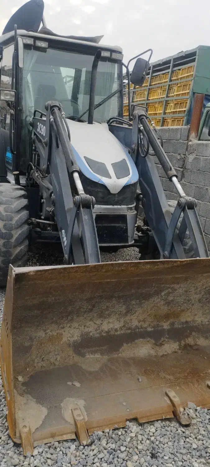 بیلبکهوارکا|خودرو سنگین|سنندج, |دیوار