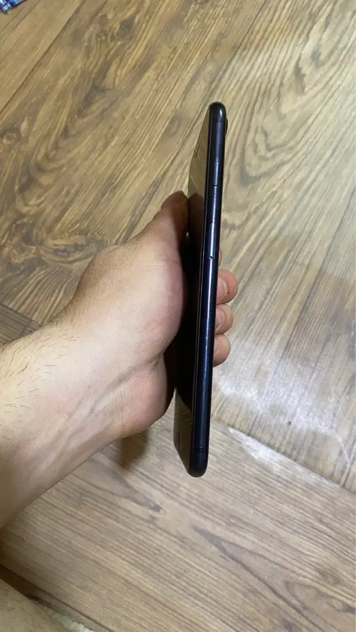 اپل iPhone 7 Plus با حافظهٔ ۱۲۸ گیگابایت|موبایل|کرمانشاه, |دیوار