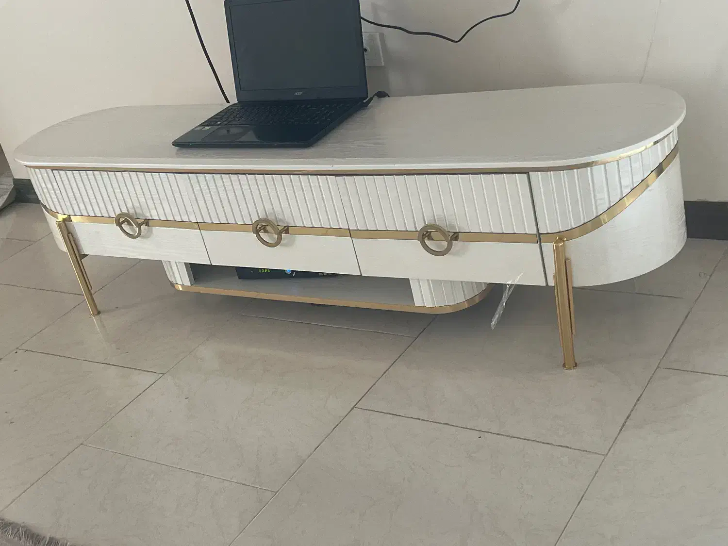 میز تلویزیون|میز تلویزیون|پردیس, فاز ۵|دیوار