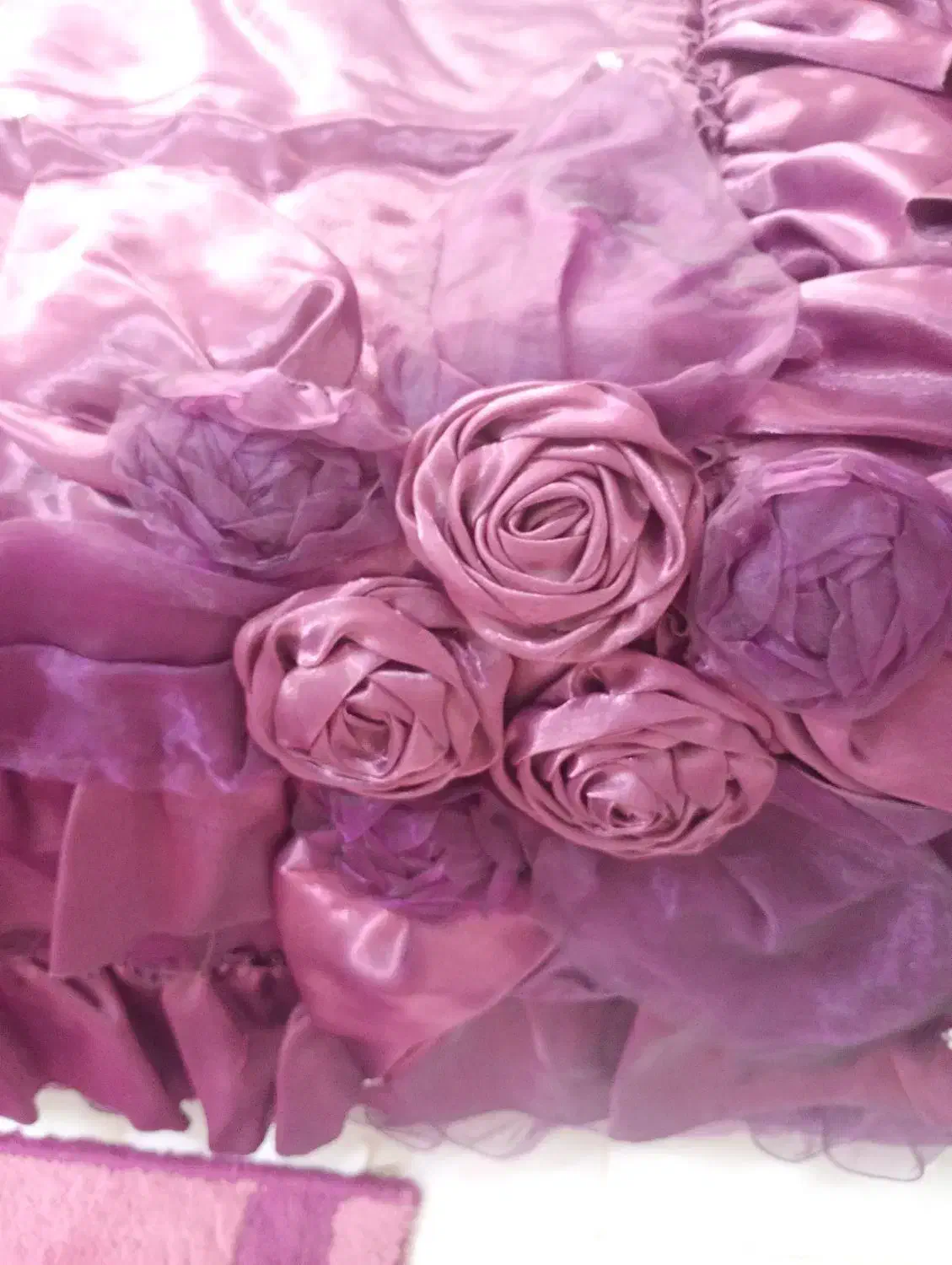 رو تختی ساتن 5 تکه در حد نو واقعی|سرویس روتختی|تهران, افسریه شمالی|دیوار