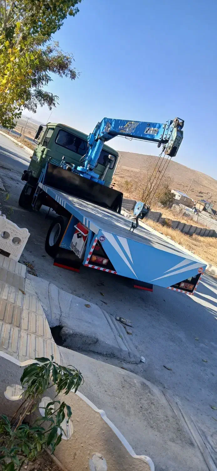 جرثقیل خاور۳تن|خودرو سنگین|الیگودرز, |دیوار