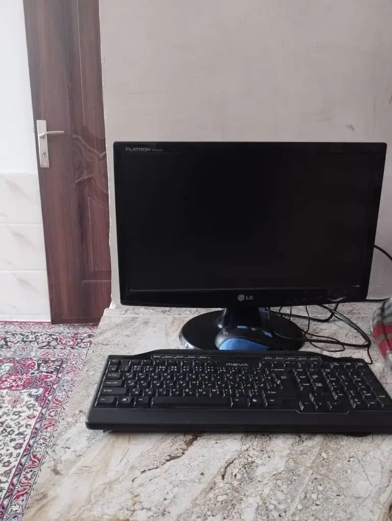 کامپوتر|رایانه رومیزی|فسا, |دیوار