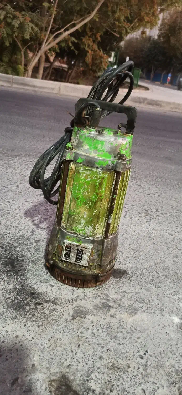 کفکش ،مارک توان تک ،34 متر ارتفاع|ماشینآلات صنعتی|اصفهان, مشکین|دیوار