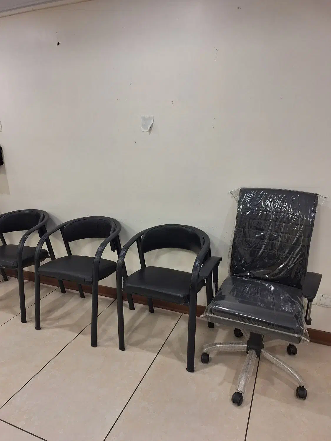 میز و صندلی ویزیت و صندلی چرخدار|دفتر کار|تهران, پاسداران|دیوار