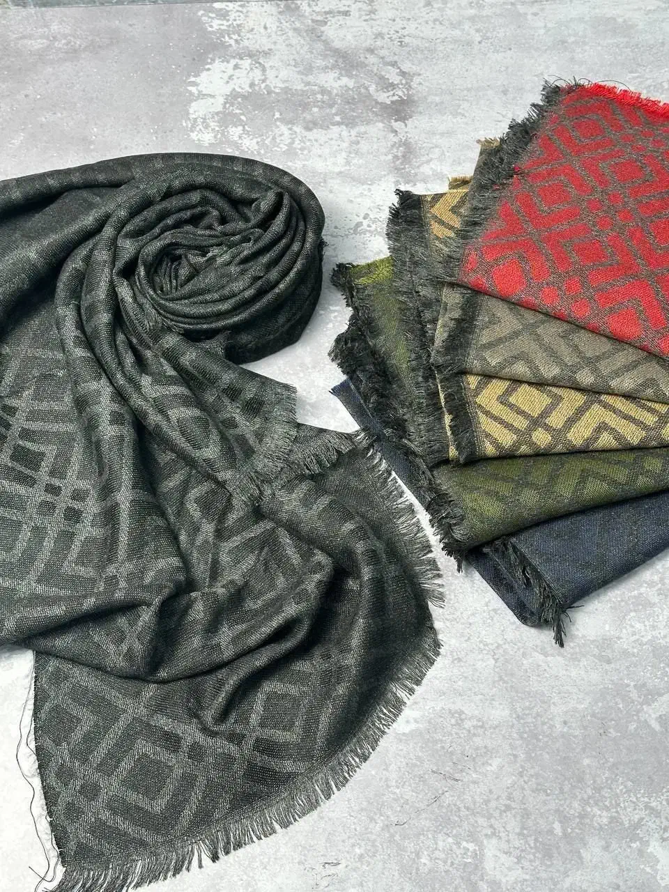 روسری پشمینه نرم پاییزه|لباس|بناب, |دیوار