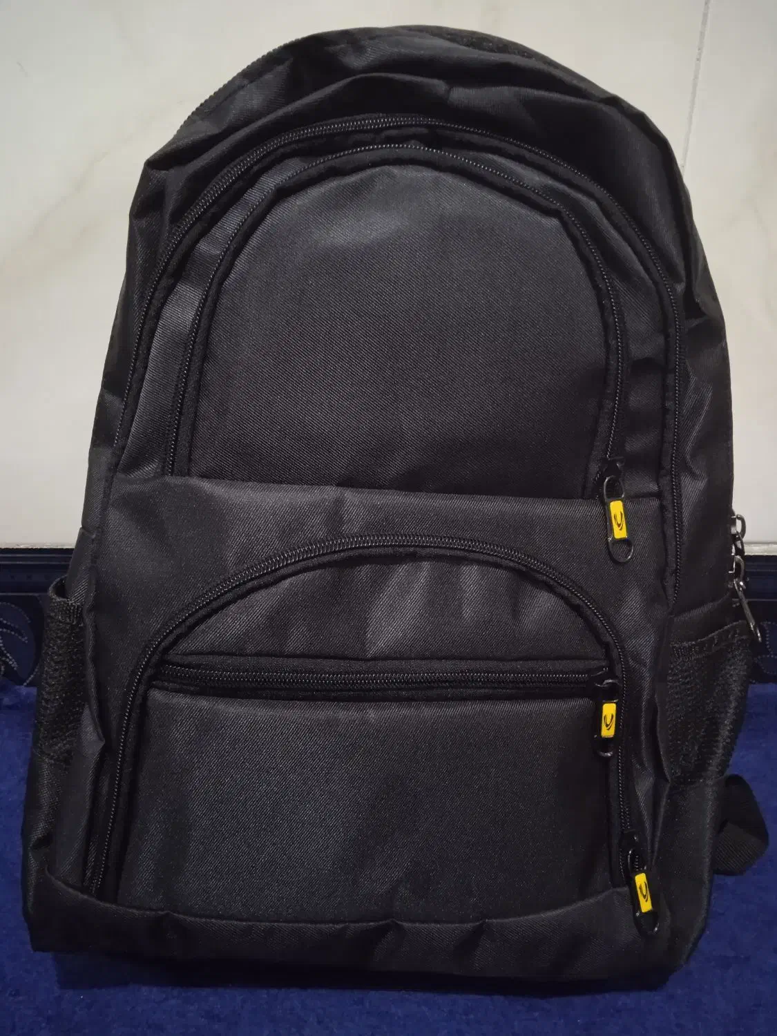 کیف مدرسه|کیف، کفش، کمربند|ملایر, |دیوار