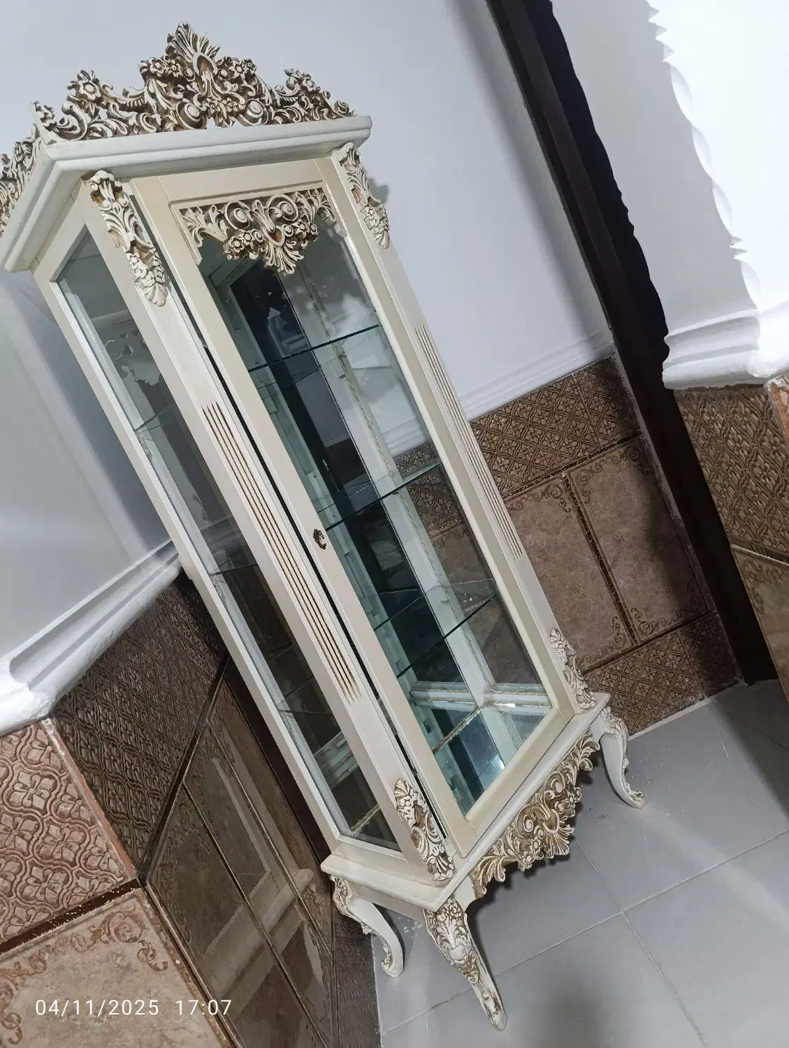 بوفه|بوفه، ویترین، کنسول|زاهدان, |دیوار