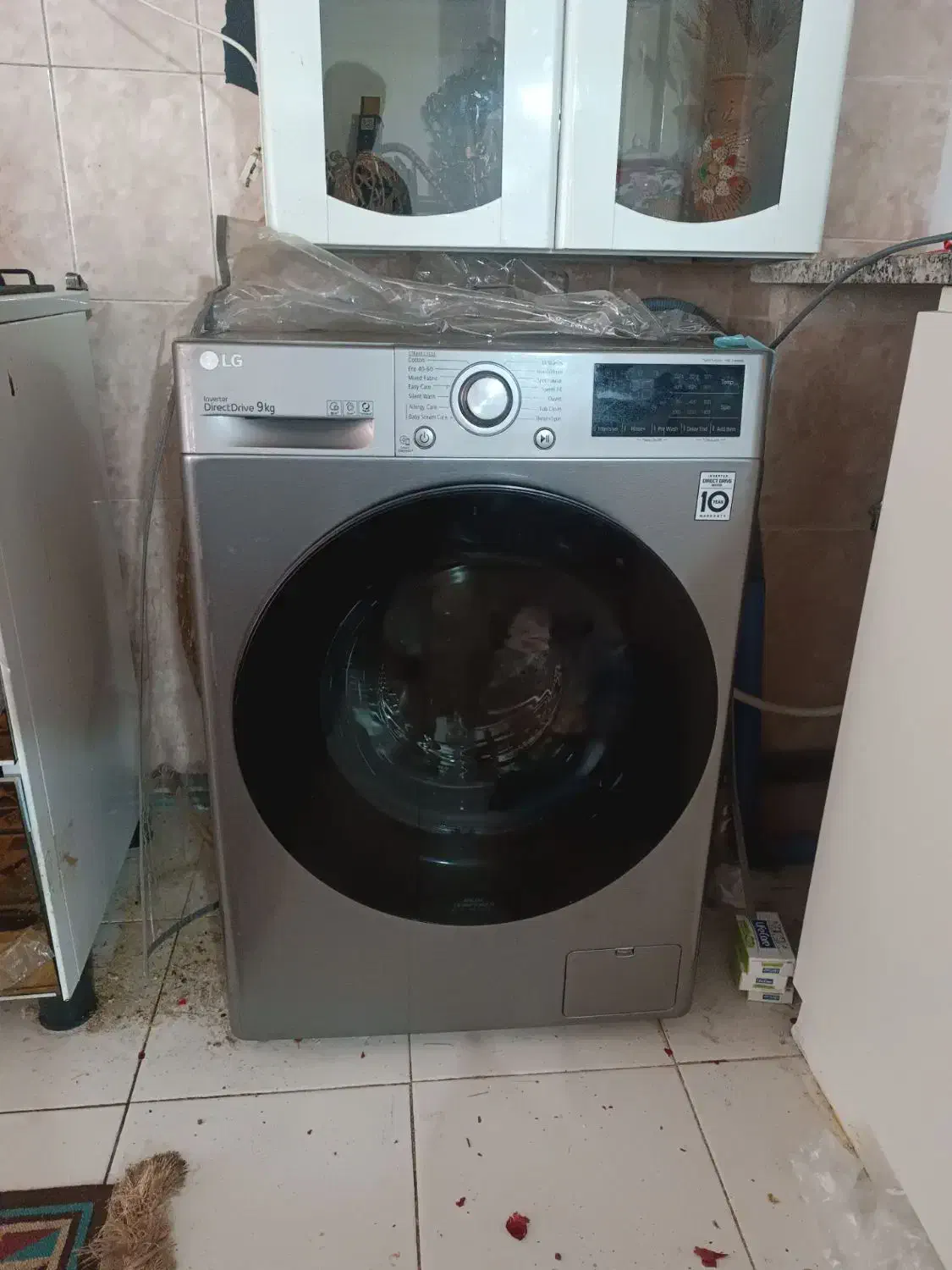 لباس شویی ال جی ۹ کیلو|ماشین لباسشویی و خشک‌کن لباس|کوهدشت, |دیوار
