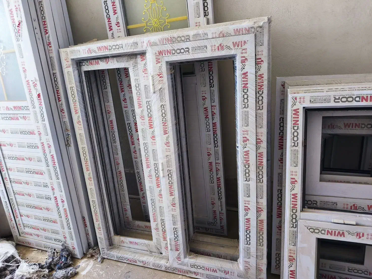 درب و پنجره pvc|خدمات پیشه و مهارت|خور (اصفهان), |دیوار