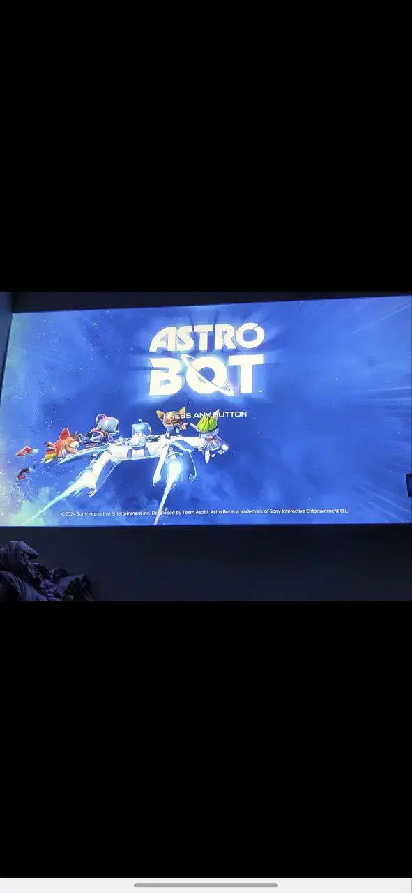 ویدیو پروژکتور مدل ونبو مینی|تلویزیون و پروژکتور|ری, فیروزآبادی|دیوار