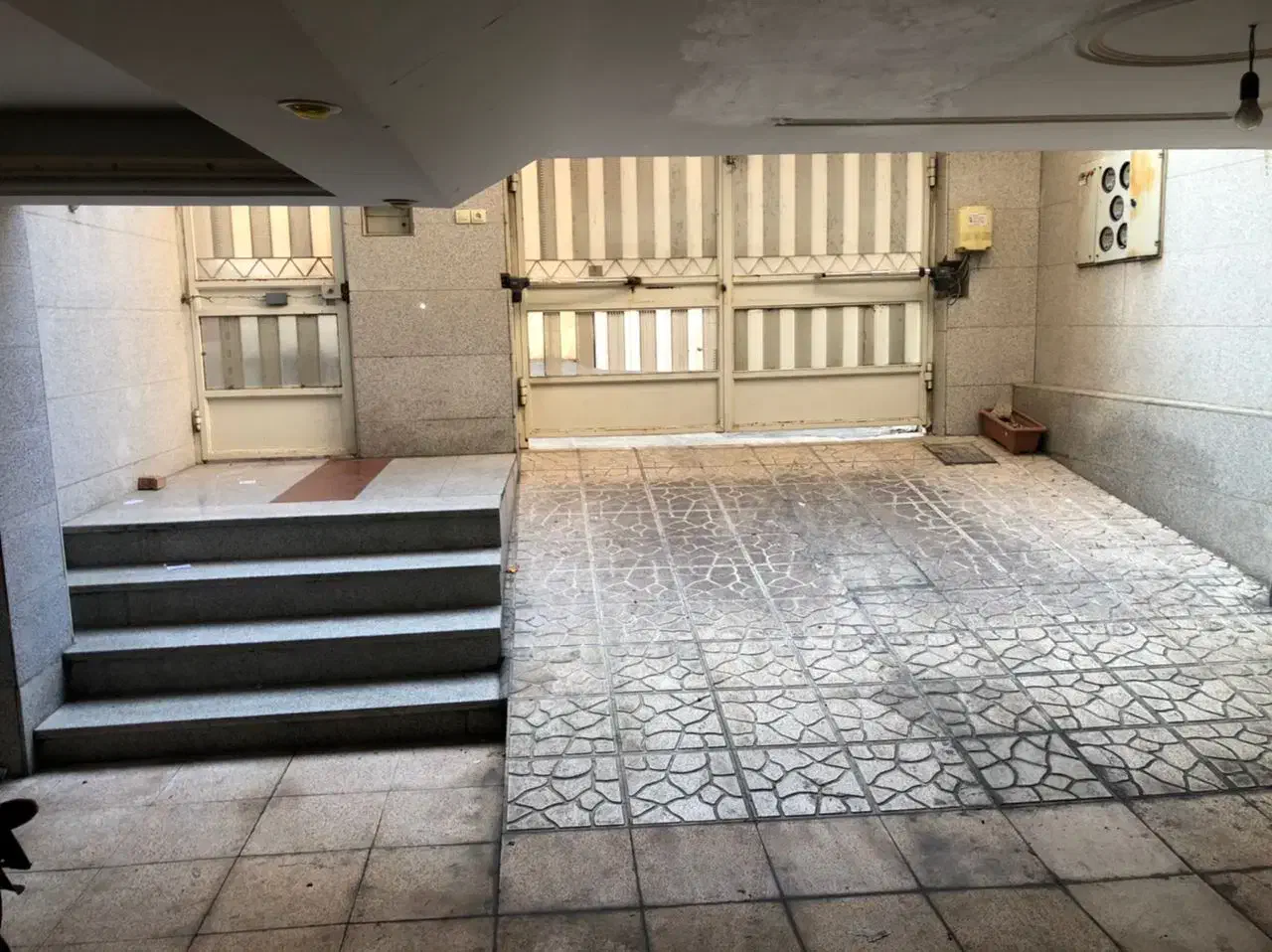 اپارتمان ۴۵ متر ۱ خواب دردشت