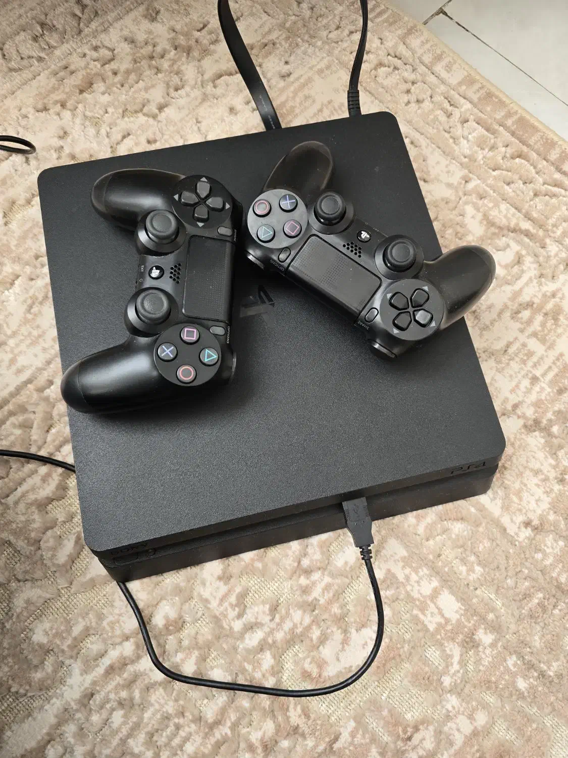 ps4کم کار|کنسول، بازی ویدئویی و آنلاین|فردیس, منظریه|دیوار