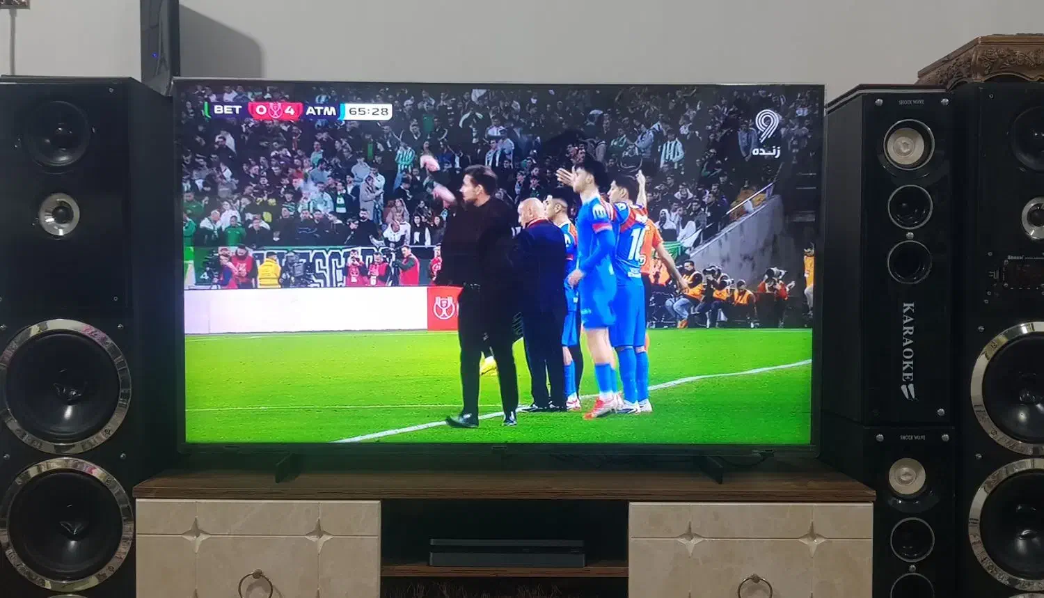 تلویزیون ۵۰ اینچ|تلویزیون و پروژکتور|زاهدان, |دیوار