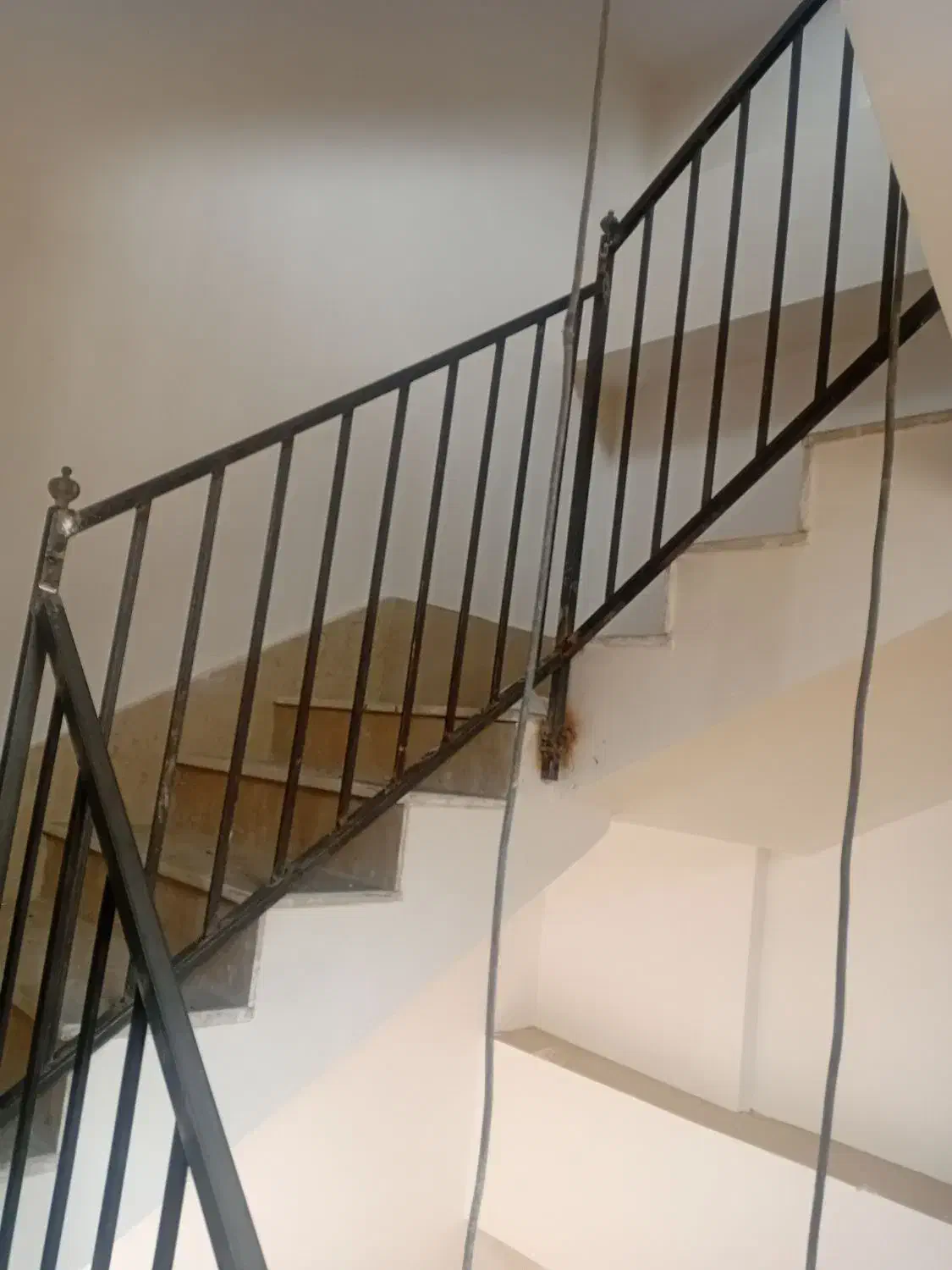 جوشکاری سیار والپست نورمخفی نما رومی رابیتس اهنگری|خدمات پیشه و مهارت|تبریز, |دیوار