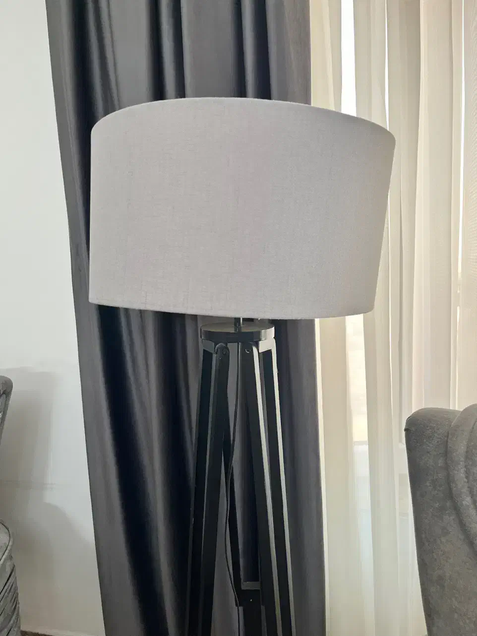 آباژور ایستاده چوبی|چراغ خواب و آباژور|آمل, |دیوار