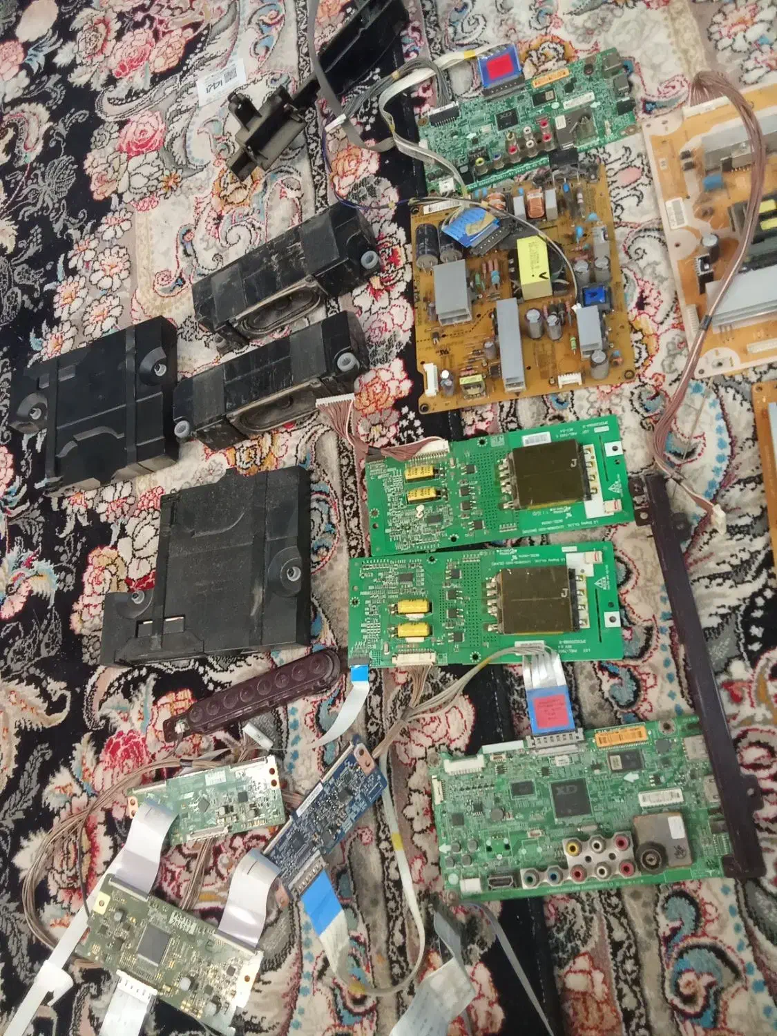 بردتلویزیون|تلویزیون و پروژکتور|آبادان, |دیوار