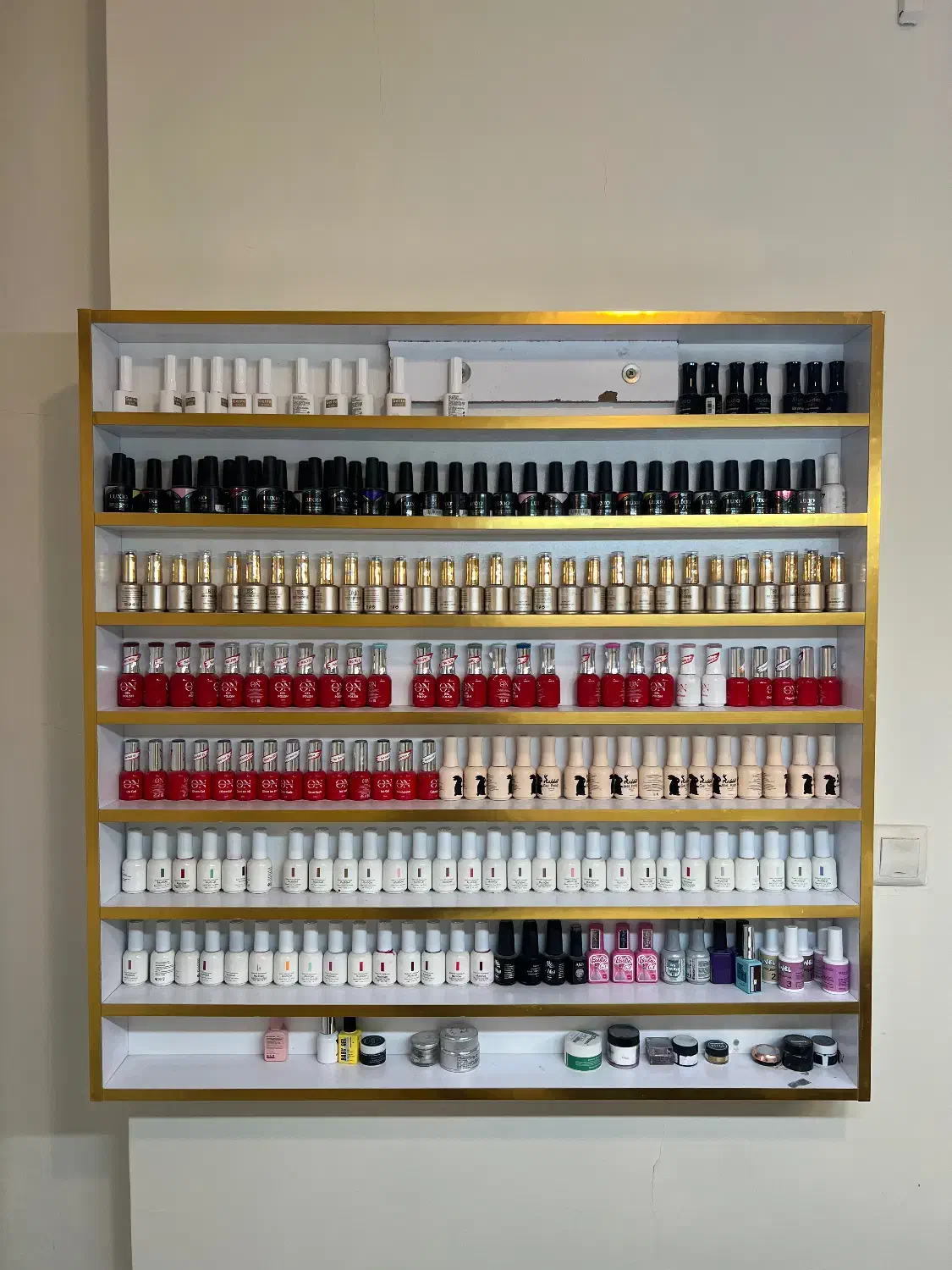 شلف ناخن|آرایشگاه و سالنهای زیبایی|تهران, مرزداران|دیوار