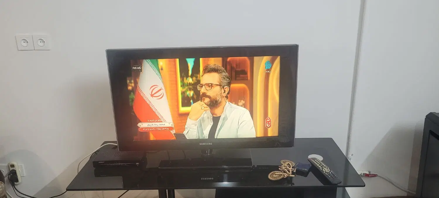ال سی دی ۳۲ اینچ سامسونگ|تلویزیون و پروژکتور|تهران, خانی آباد نو شمالی|دیوار