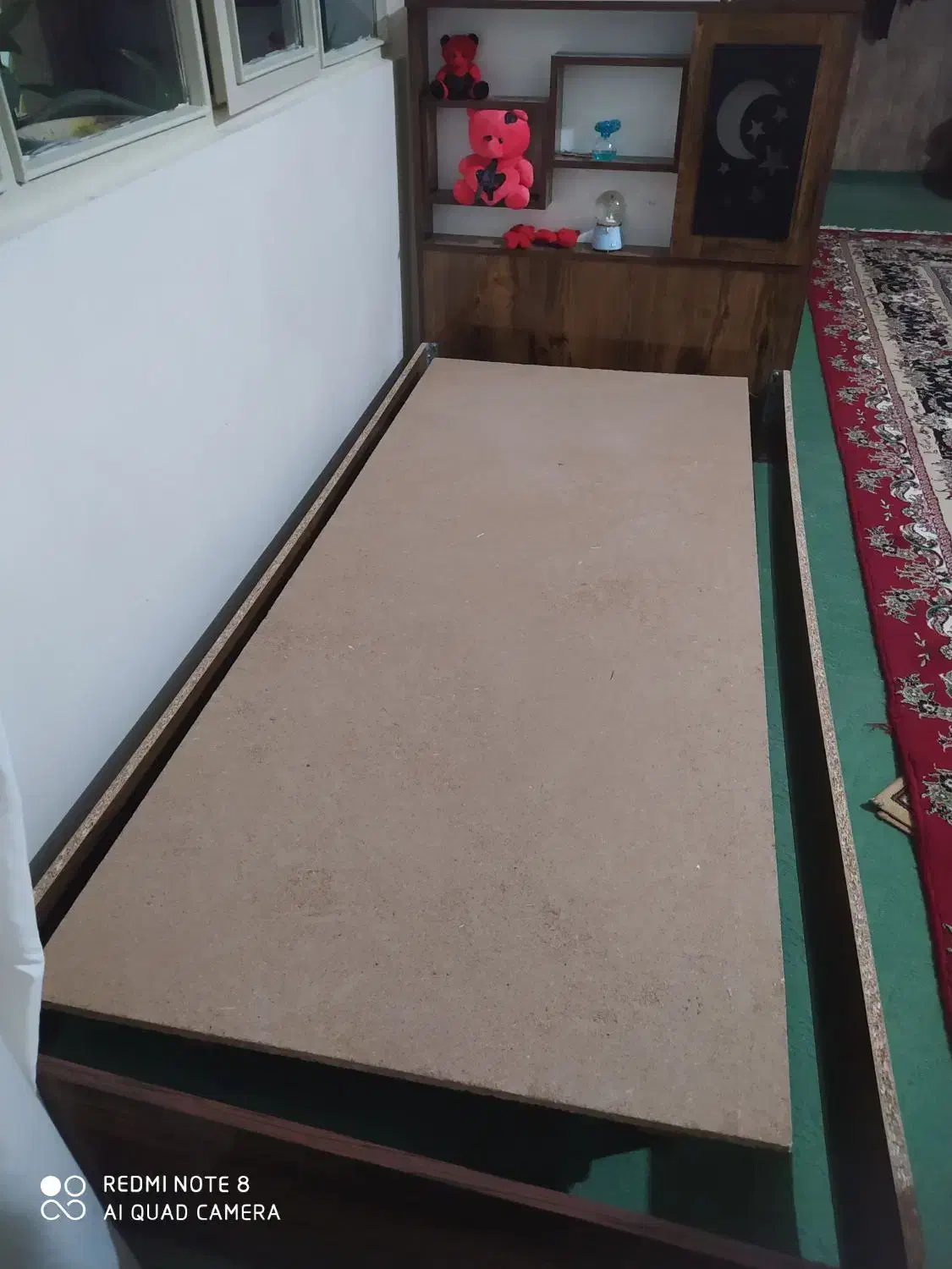 تخت نوجوان|تخت و سرویس خواب|اصفهان, اشکاوند|دیوار