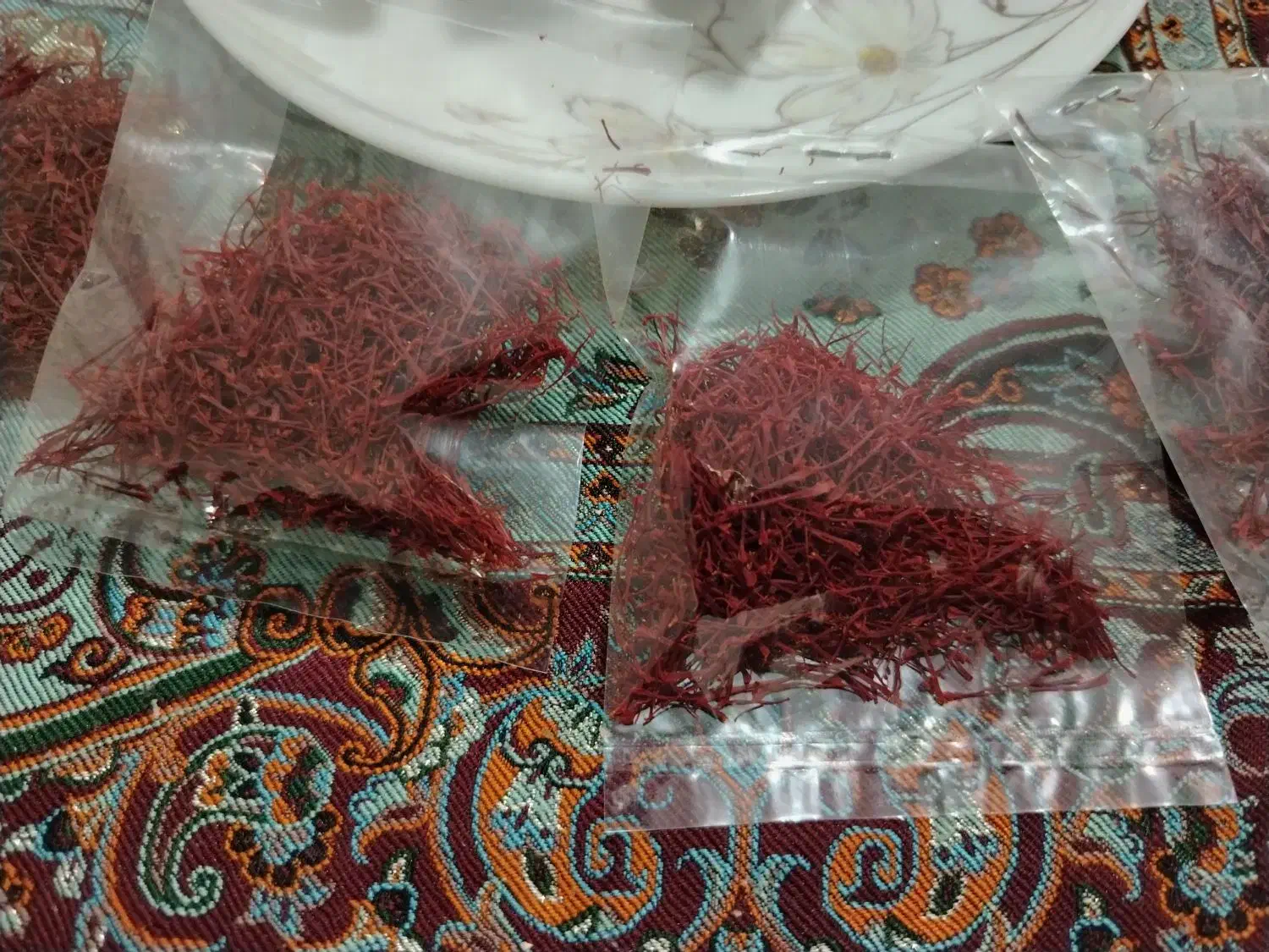 زعفران|خوردنی و آشامیدنی|پردیس, فاز ۹|دیوار