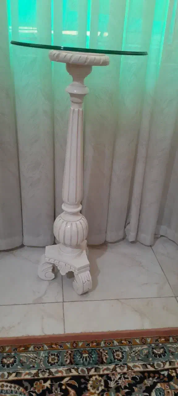 میز قشنگ|میز و صندلی غذاخوری|قم, باجک دو|دیوار