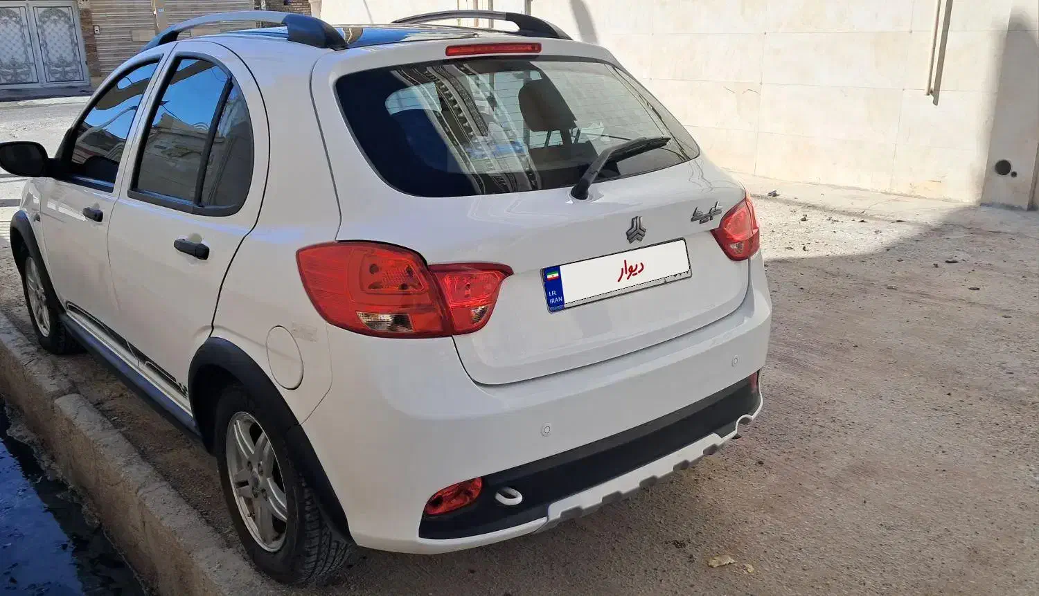 کوییک R|خودرو سواری و وانت|دهلران, |دیوار