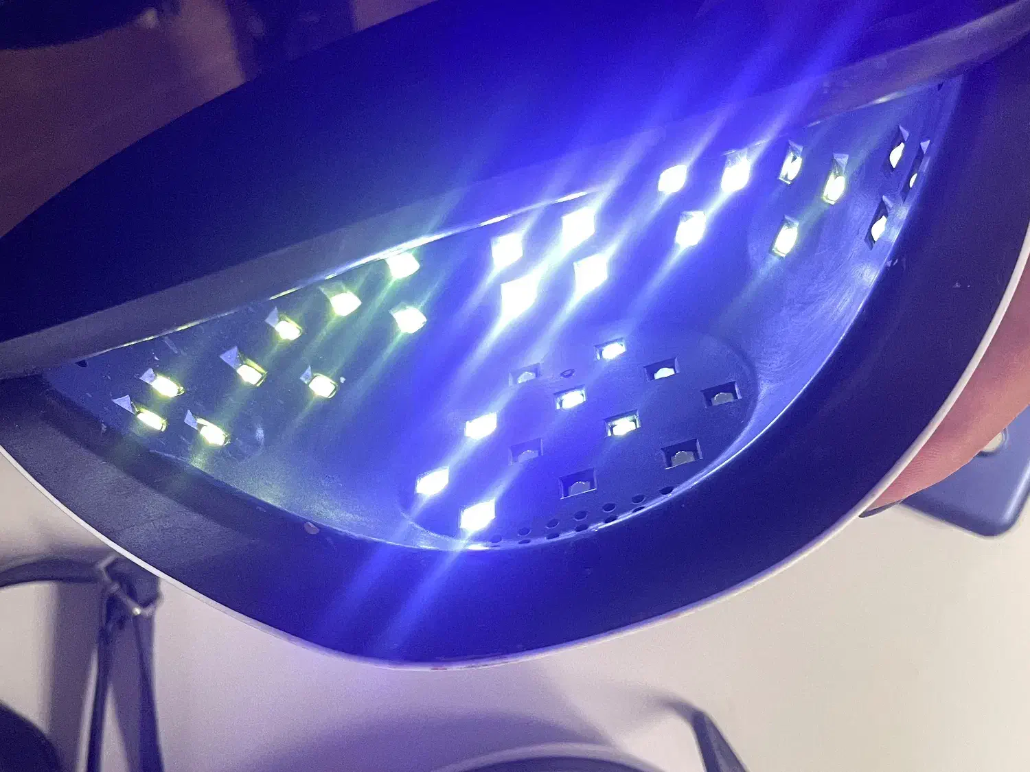 دستگاه یووی|آرایشی، بهداشتی، درمانی|ملایر, |دیوار