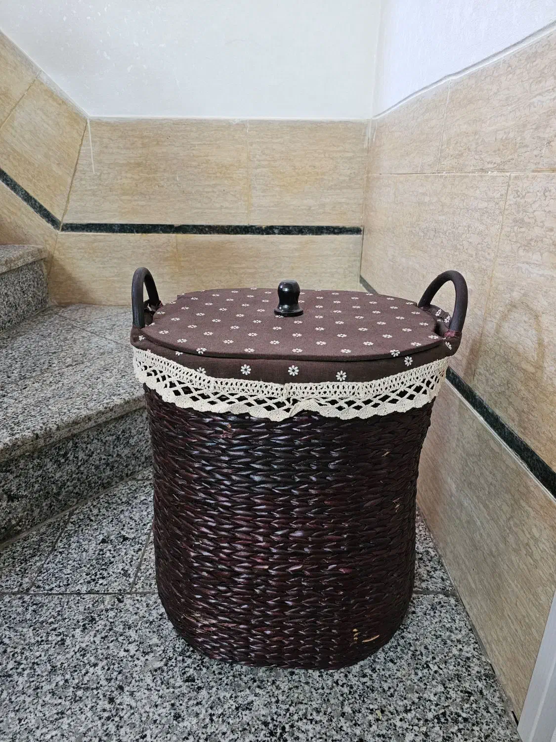 سبد حصیری|صنایع دستی و سایر لوازم تزئینی|شیراز, درکی|دیوار