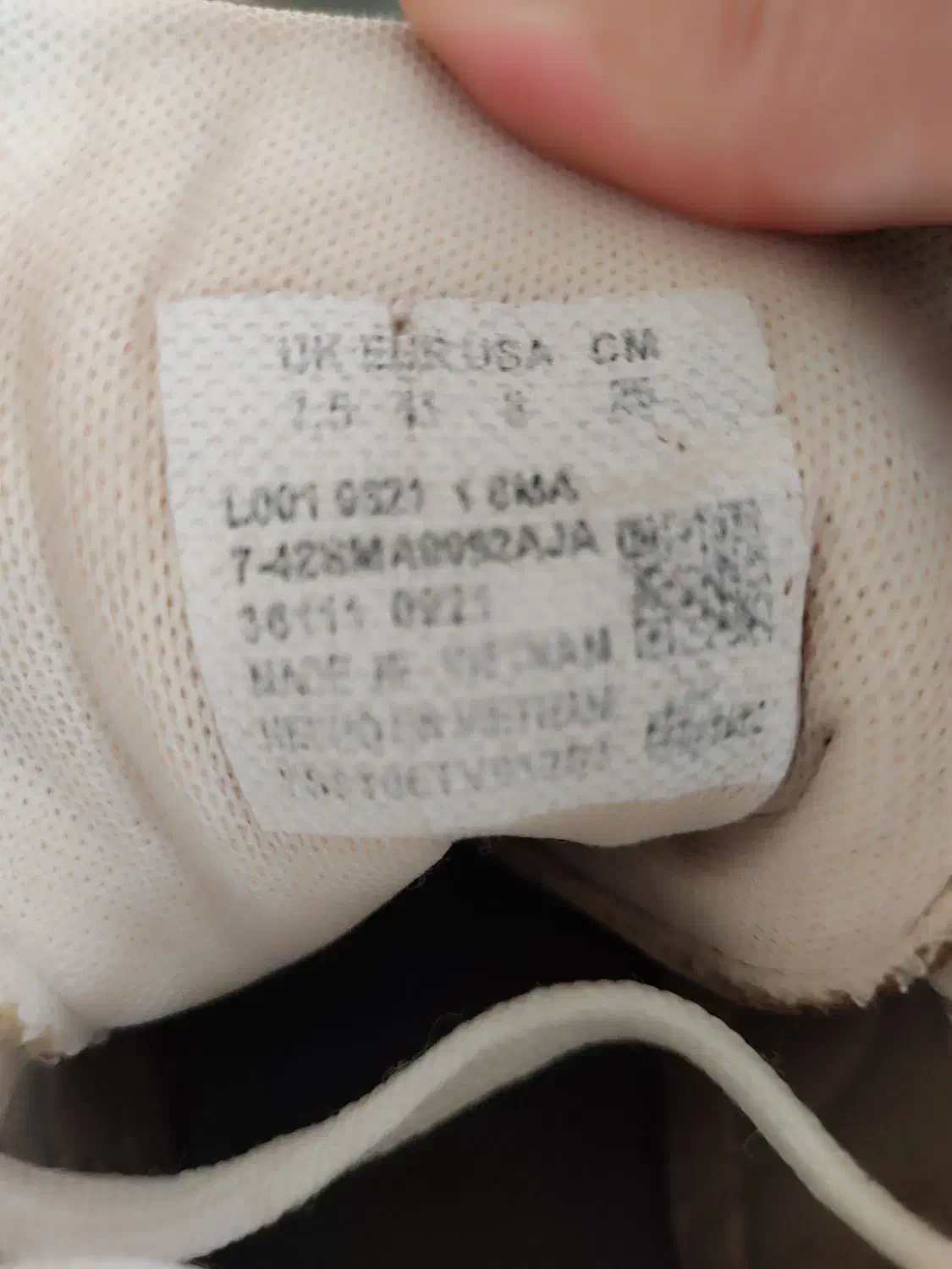 فروش کتونی اورجینال|کیف، کفش، کمربند|ملایر, |دیوار