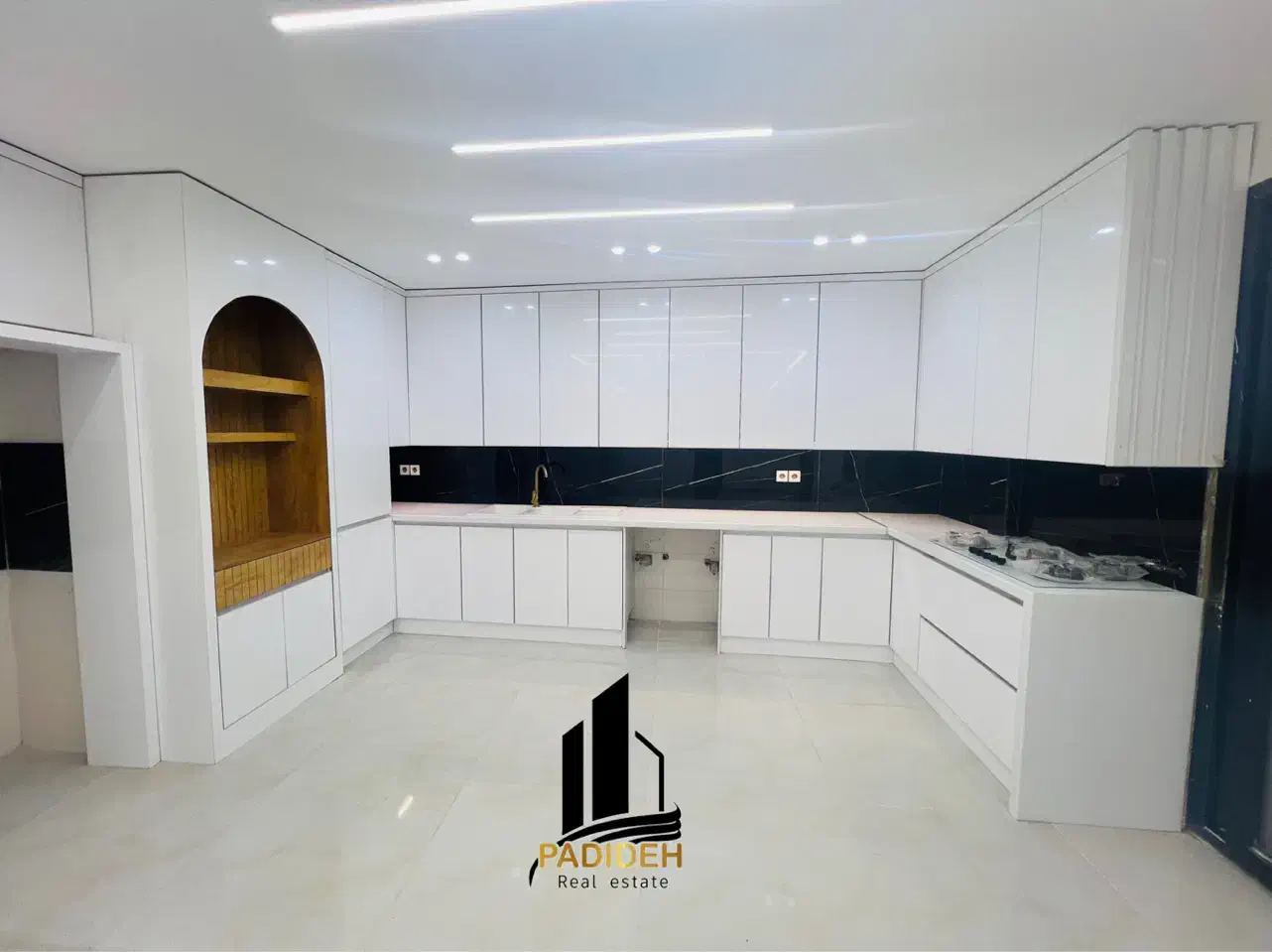 آپارتمان 114متری‌ با‌ آسانسور در پشت جها‌د|فروش آپارتمان|فومن, |دیوار