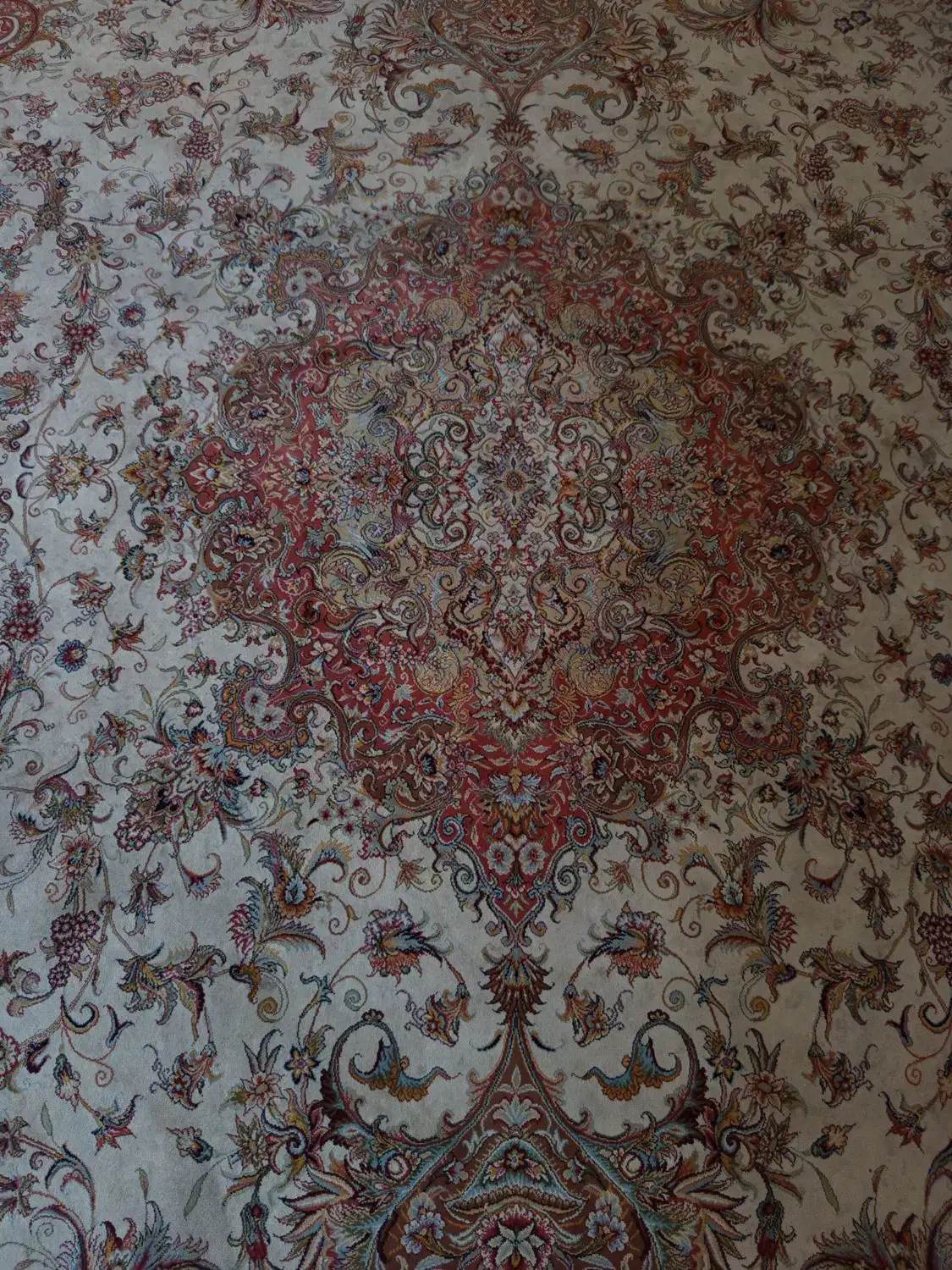 دو عدد فرش نه متری|فرش|سبزوار, چهارراه فرودگاه|دیوار