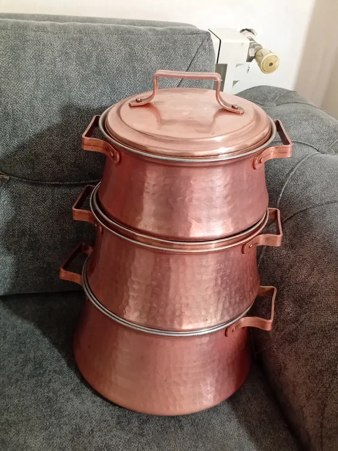 قابلمه مسی|ظروف پخت‌وپز|پاکدشت, خاتون آباد|دیوار